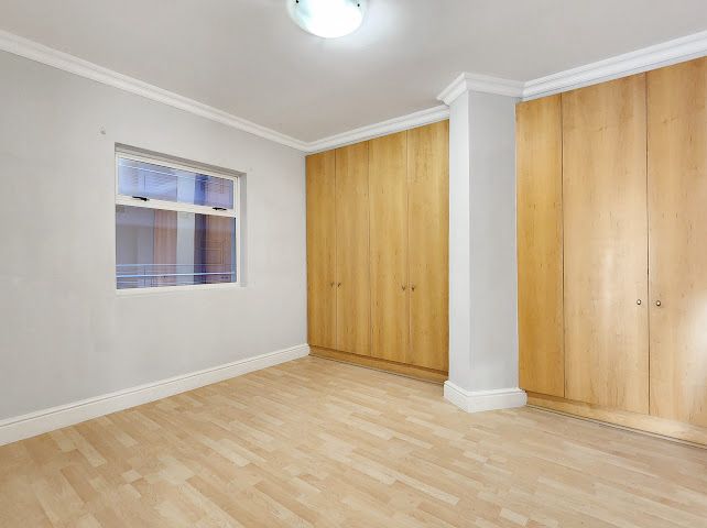 To Let 3 Bedroom Property for Rent in Mouille Point Western Cape